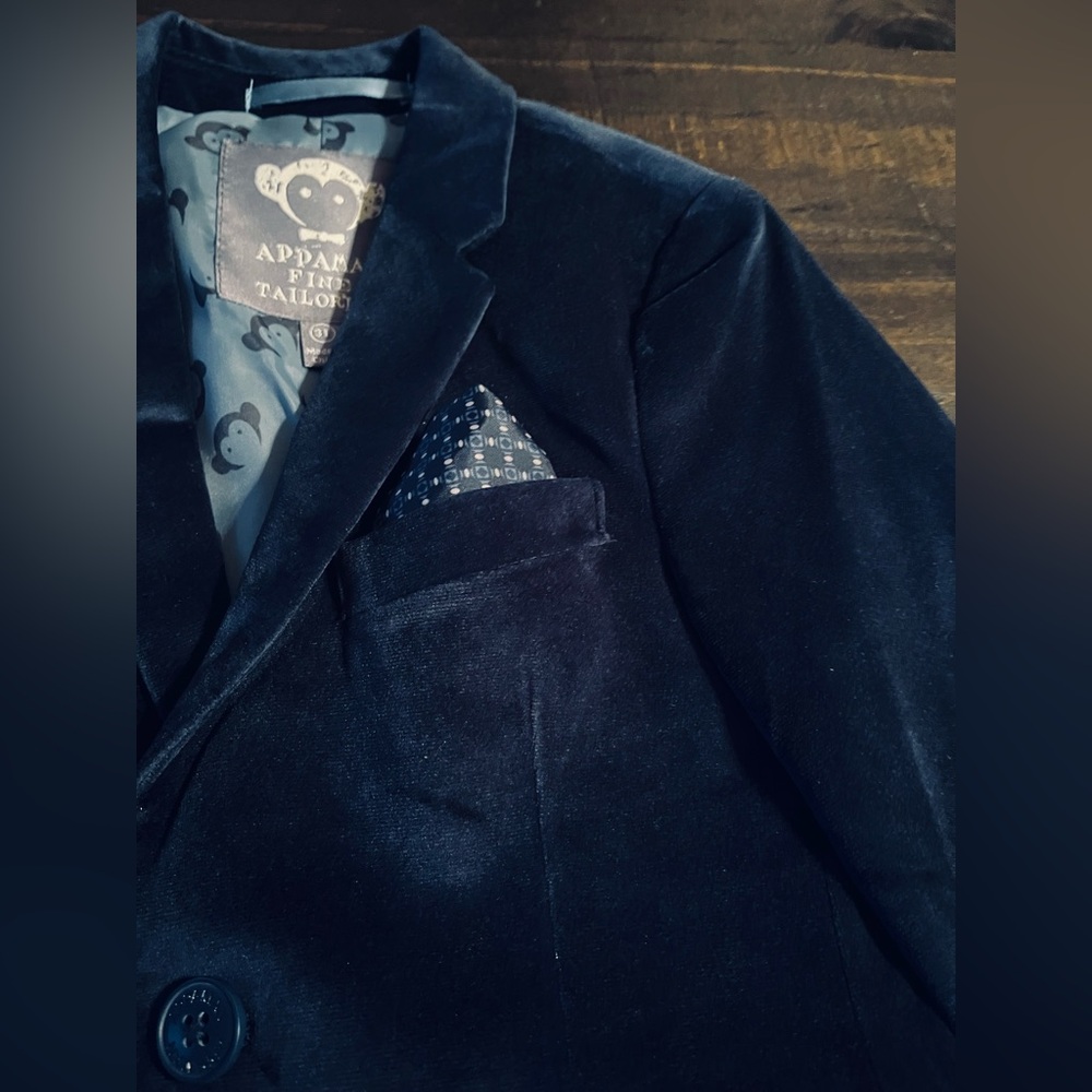 Appaman Elegant Navy Blue Velvet Suit 3T - Picture 3 of 16